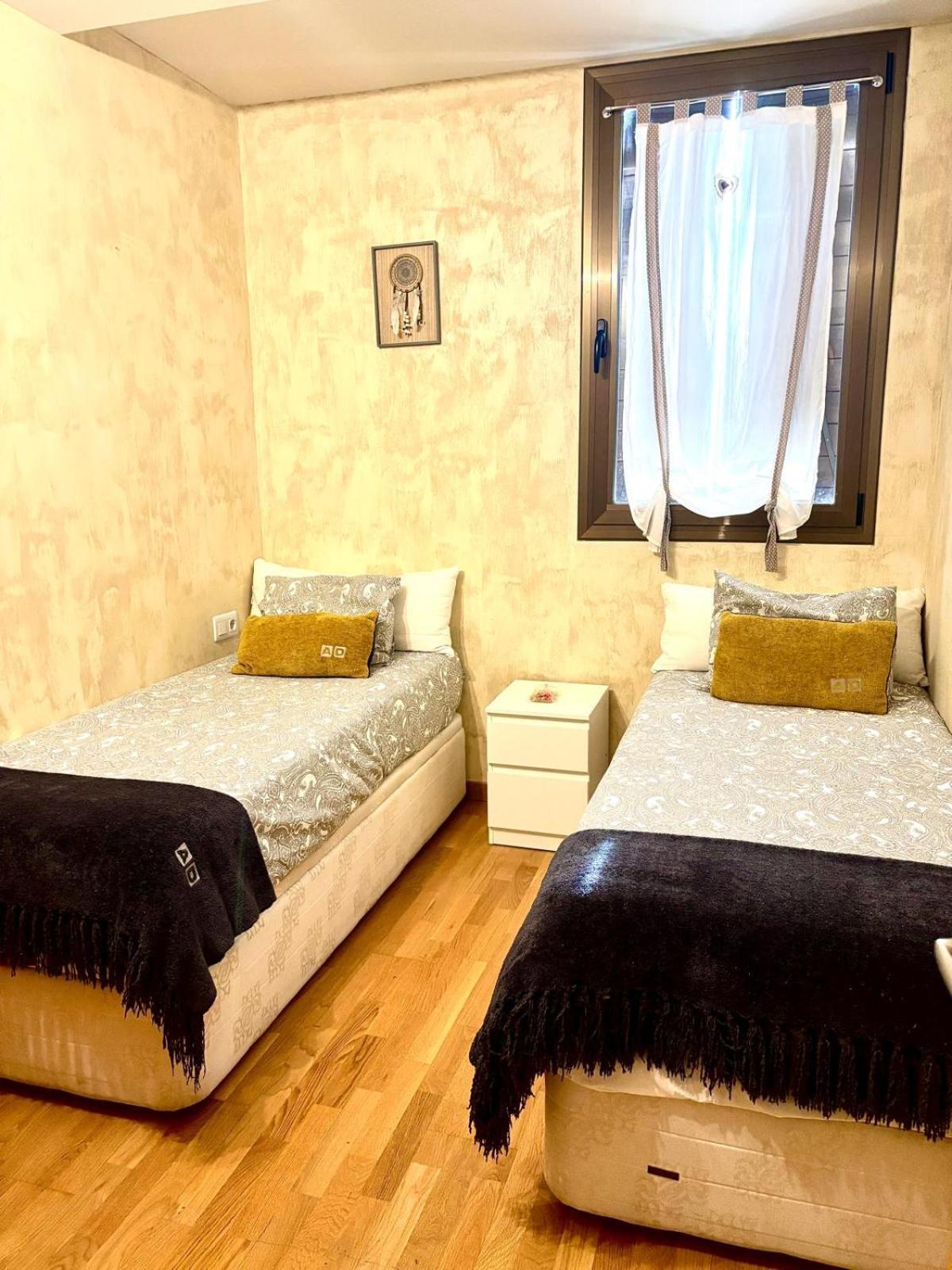 Apartamento L Aüt Pla de l'Ermita Bagian luar foto