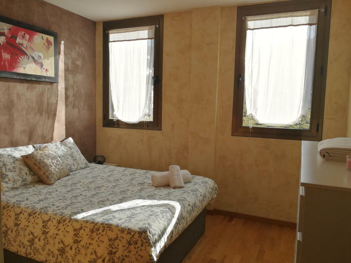 Apartamento L Aüt Pla de l'Ermita Bagian luar foto