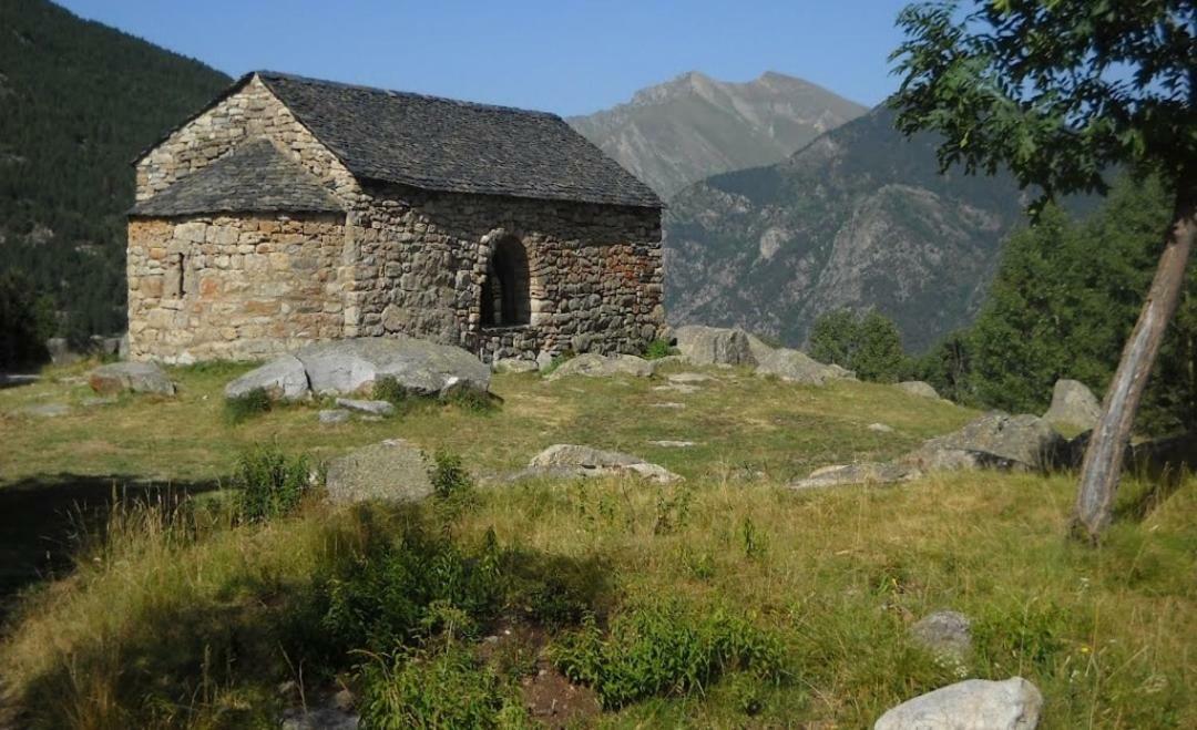 Apartamento L Aüt Pla de l'Ermita Bagian luar foto